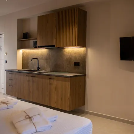 Mary Sofi Residences By Estia Aparthotel *